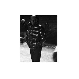 Meet your Posher, Deloni